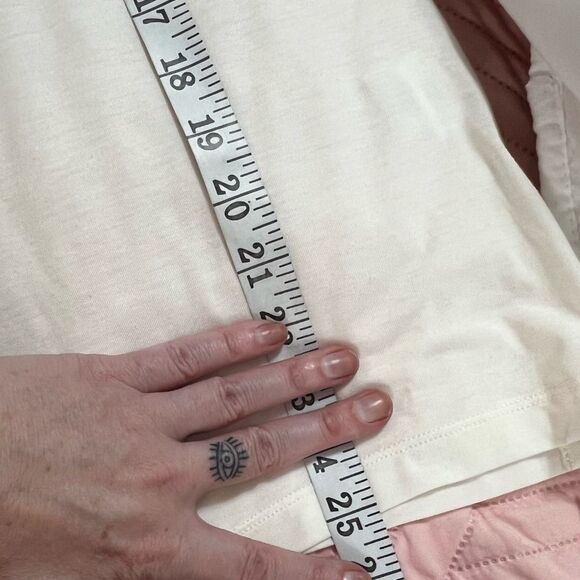 Peter Millar performance pullover quarter zip women medium cream embroidered - Picture 10 of 13